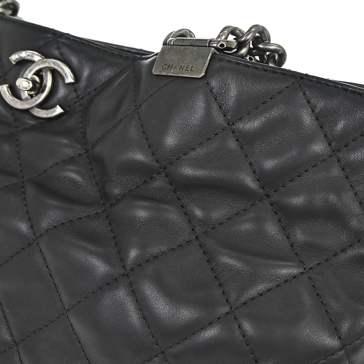 Chanel Black Calfskin Shopping In Chains 2way Shoulder Tote Bag - Image 7