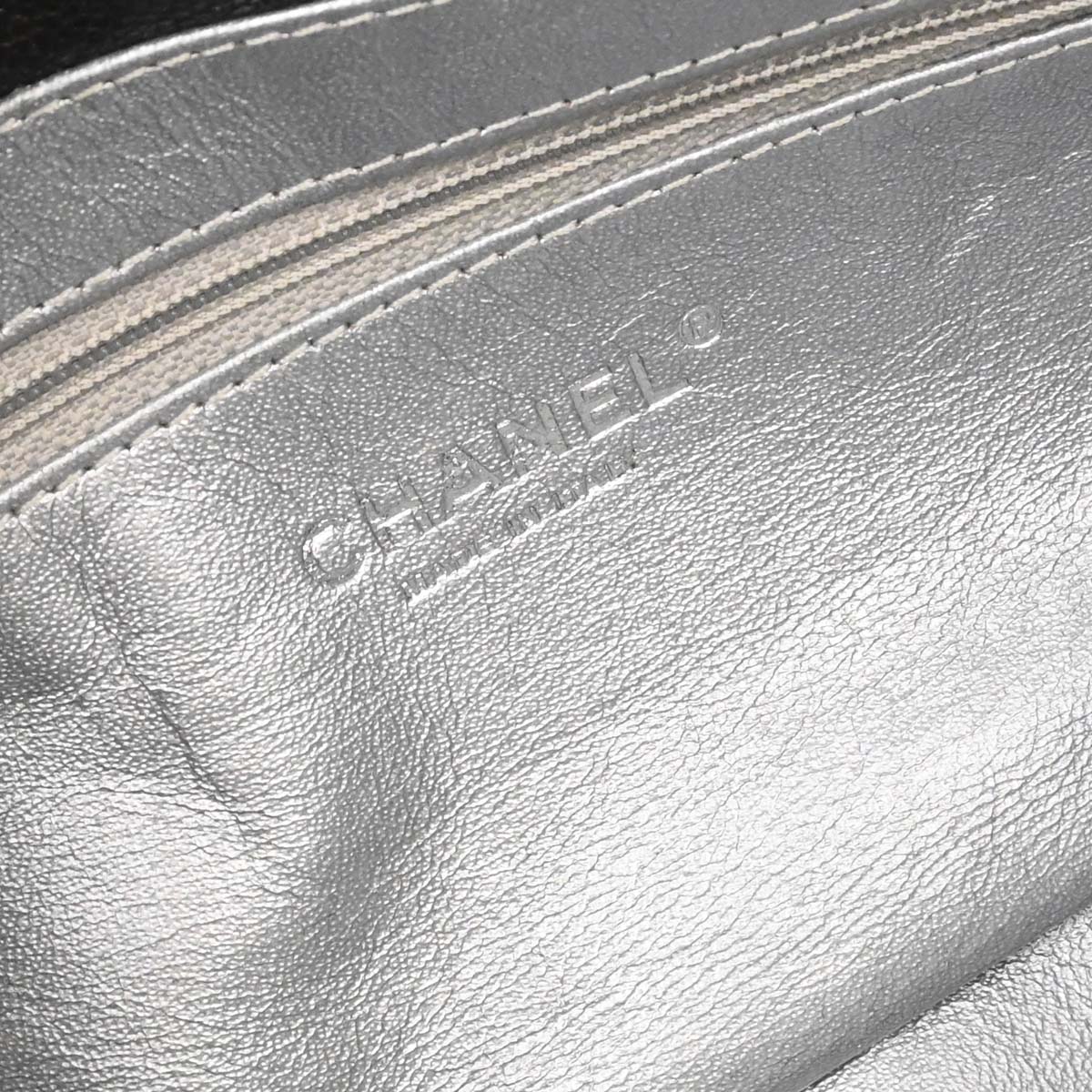 Chanel Brown Caviar Skin Handbag - Image 17