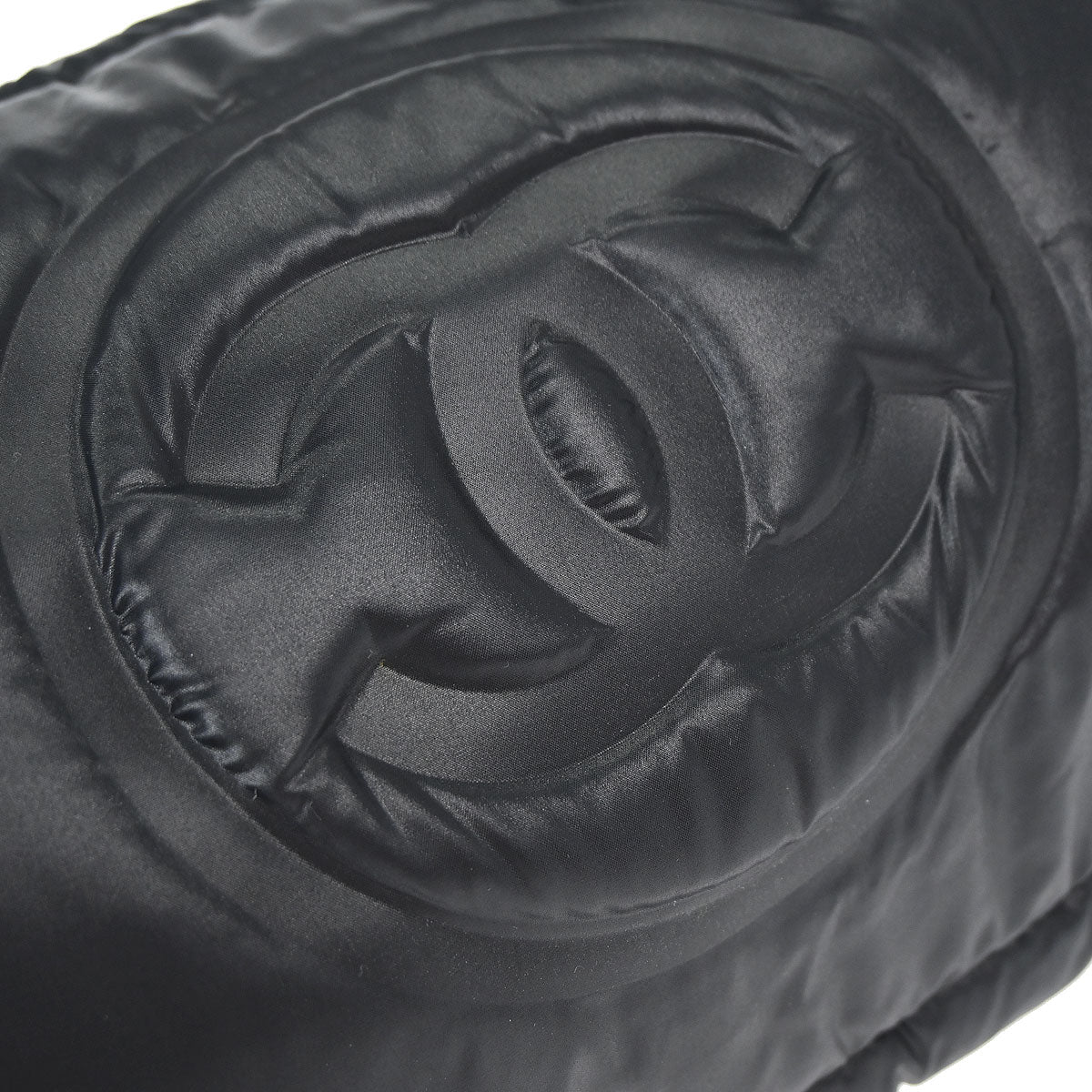 Chanel Black Nylon Coco Neige Doudoune 2way Shoulder Tote Bag - Image 6