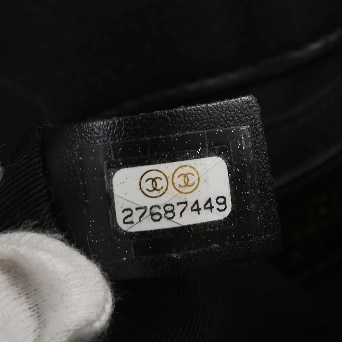 Chanel 2019 Black Lambskin Side Packs Shoulder Bag - Image 13