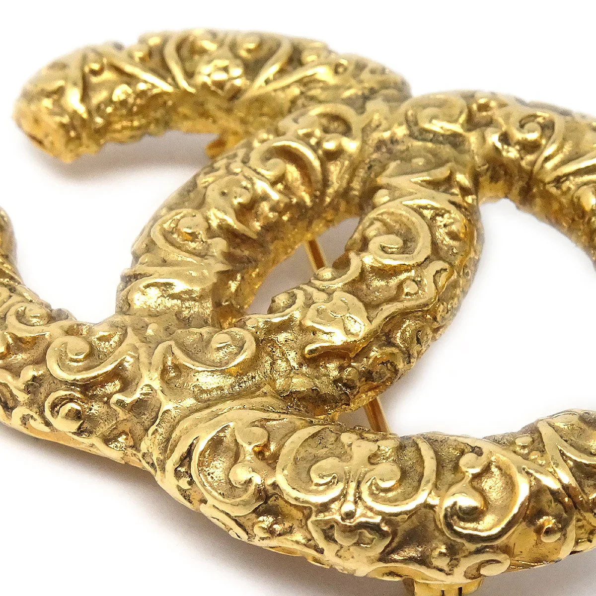 Chanel 1993 Florentine CC Brooch Small - Image 3