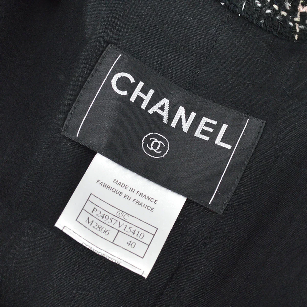 Chanel 2005 cruise crest-applique tweed coat #40 - Image 9