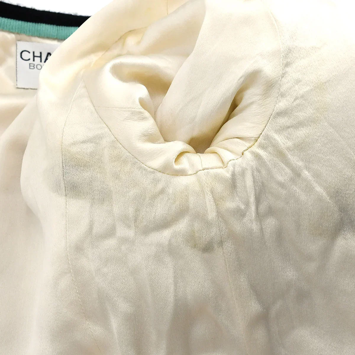 Chanel Fall 1994 logo collarless jacket - Image 8