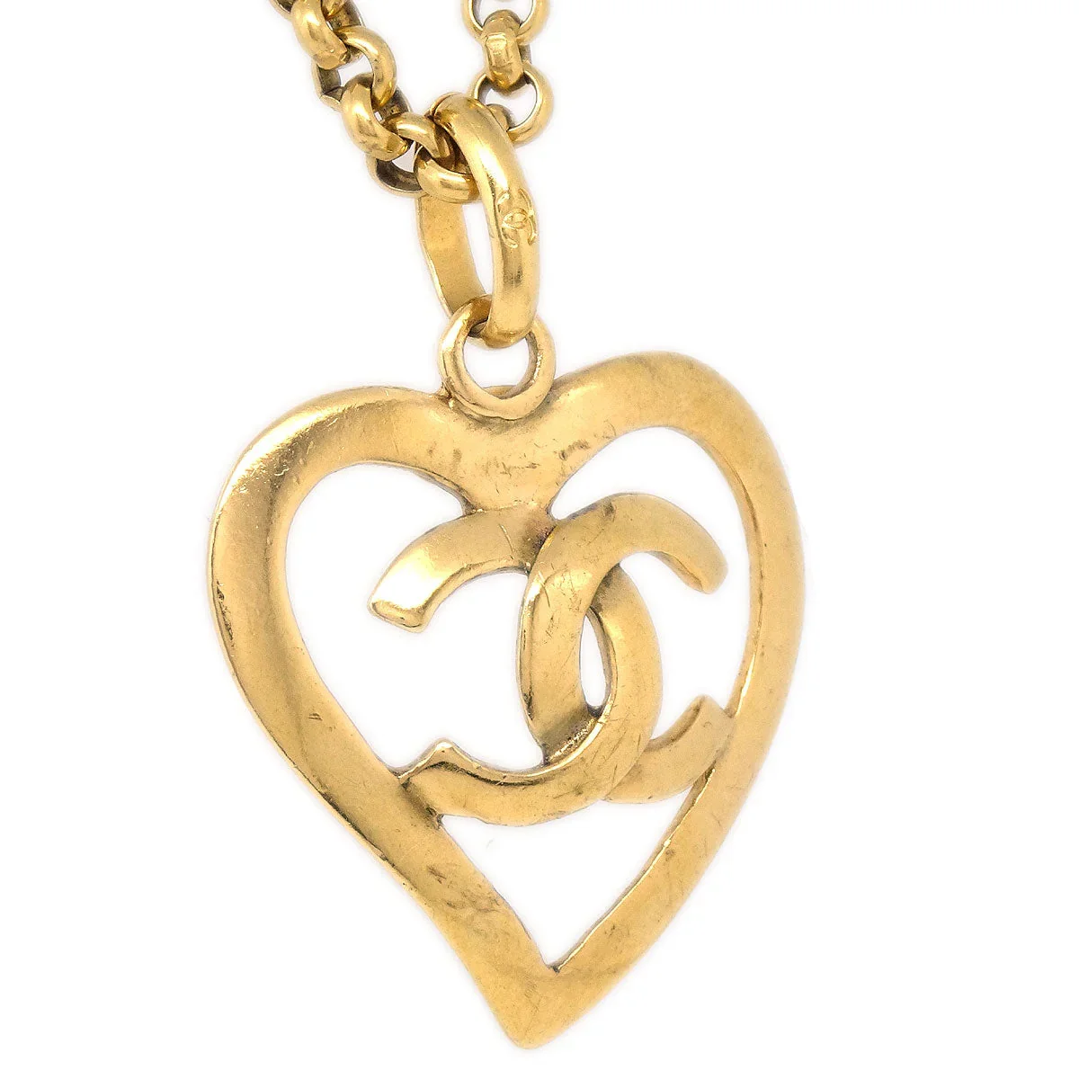 Chanel 1995 Gold CC Heart Cutout Pendant Necklace - Image 2
