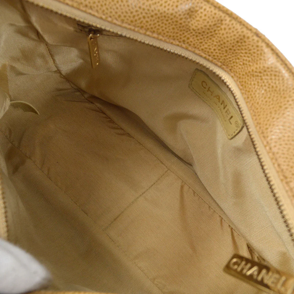 Chanel 2002-2003 Beige Caviar Hobo Bag - Image 7