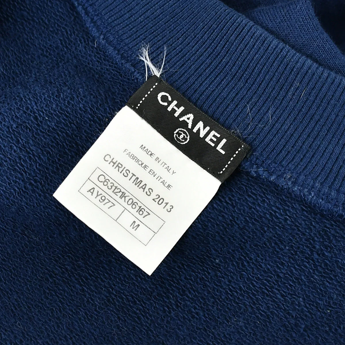 Novelty Chanel 2013 Christmas VIP Sweatshirt #M - Image 9