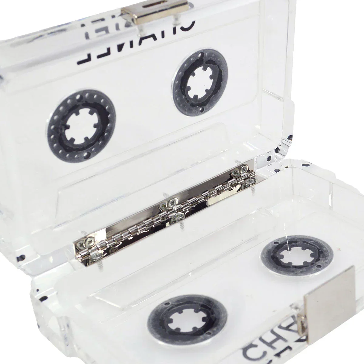 Chanel 2004 Clear Lucite Cassette Tape Minaudière Clutch Silver Hardware - Image 7