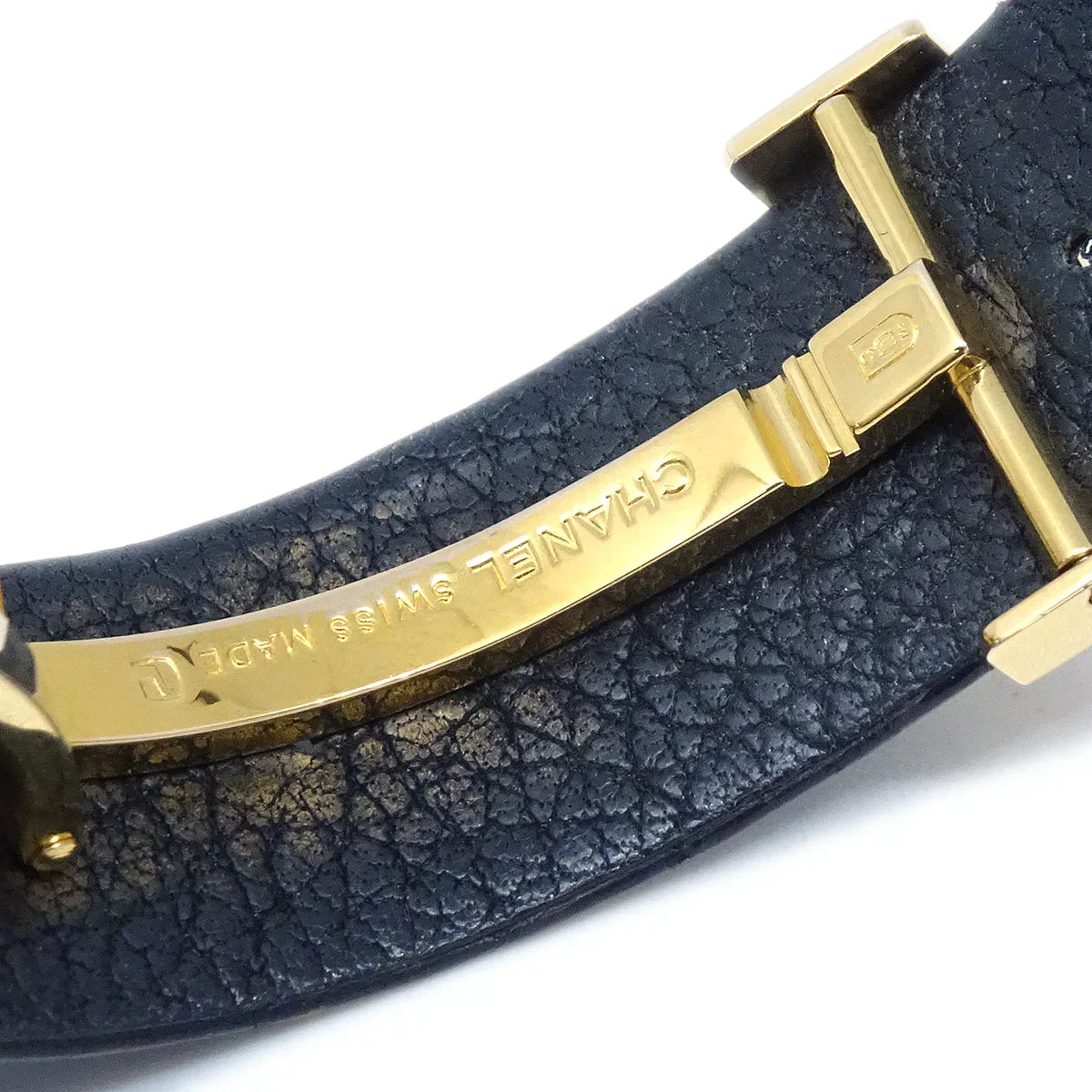 Chanel Matelasse Watch 18KYG Black Alligator - Image 4