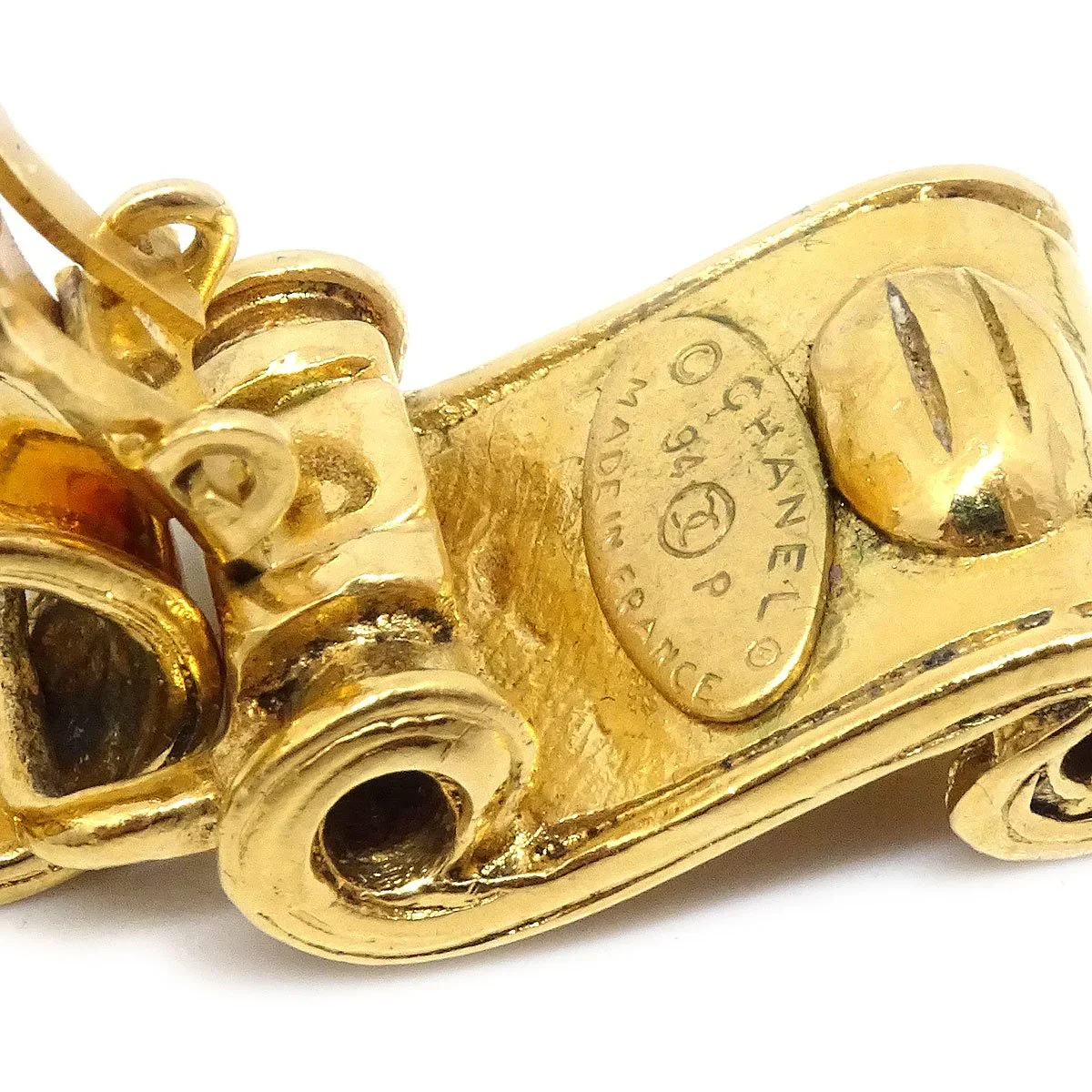Chanel 1994 Dangling Clip-On Earrings Gold - Image 5