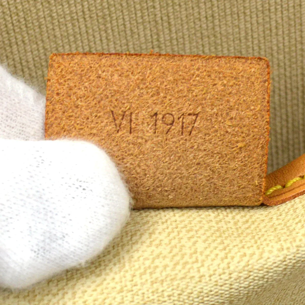 Louis Vuitton 1997 Monogram Excursion M41450 - Image 10