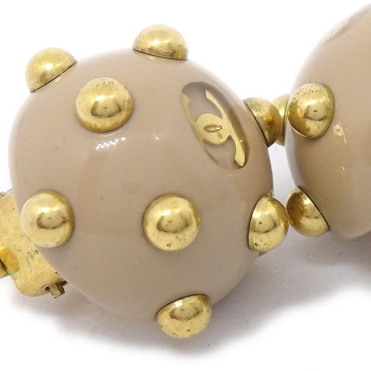 CHANEL 2000 Studded Earrings Beige Gold Clip-On - Image 2