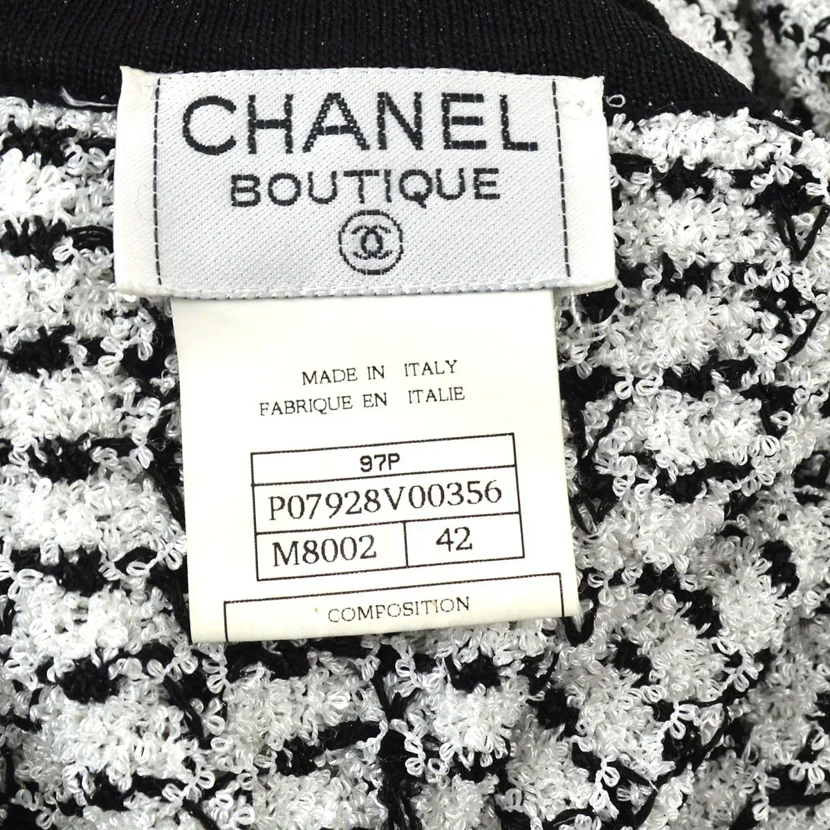 CHANEL 1997 Interlocking V-neck vest #42 - Image 10