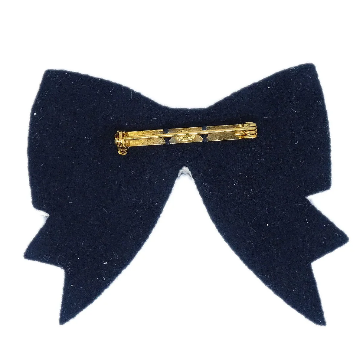 CHANEL 2002 Fall Pearl Bow Brooch - Image 3
