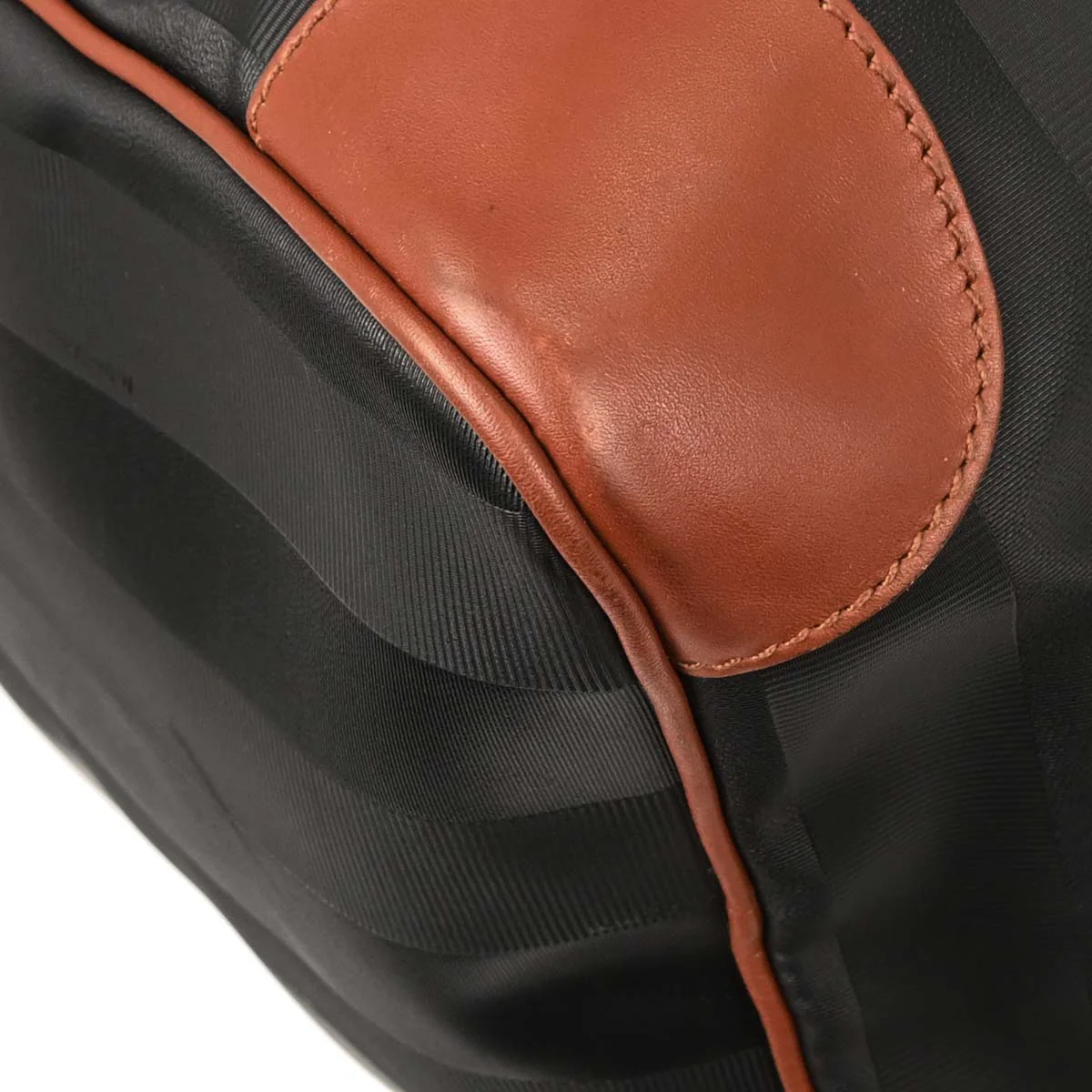 Fendi Black PVC Pequin 2way Shoulder Duffle Handbag - Image 5