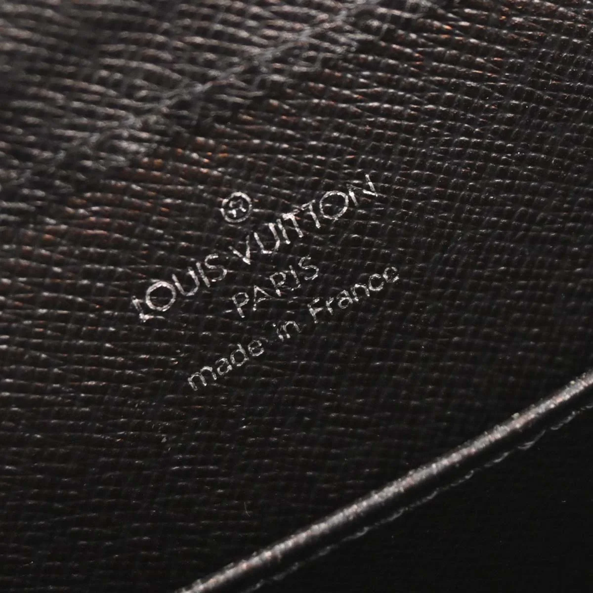 Louis Vuitton Black Taiga Baikal Clutch Handbag M30182 - Image 8