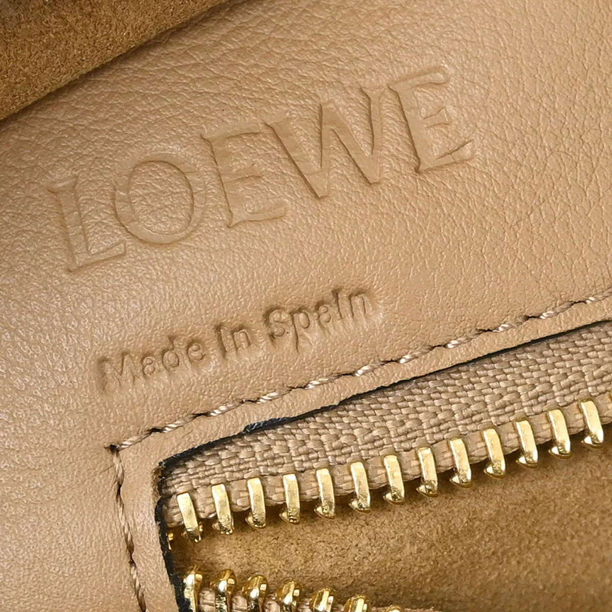 Loewe Brown Leather Amazona 36 2way Shoulder Handbag - Image 9