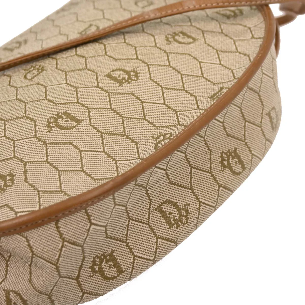 Christian Dior Beige Honeycomb Shoulder Bag - Image 3