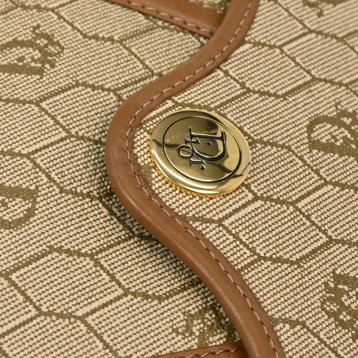 Christian Dior Beige Honeycomb Shoulder Bag - Image 5