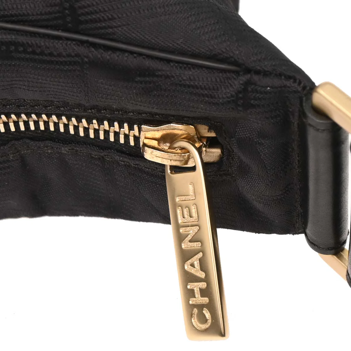 Chanel 2003-2004 Black New Travel Line Handbag - Image 5