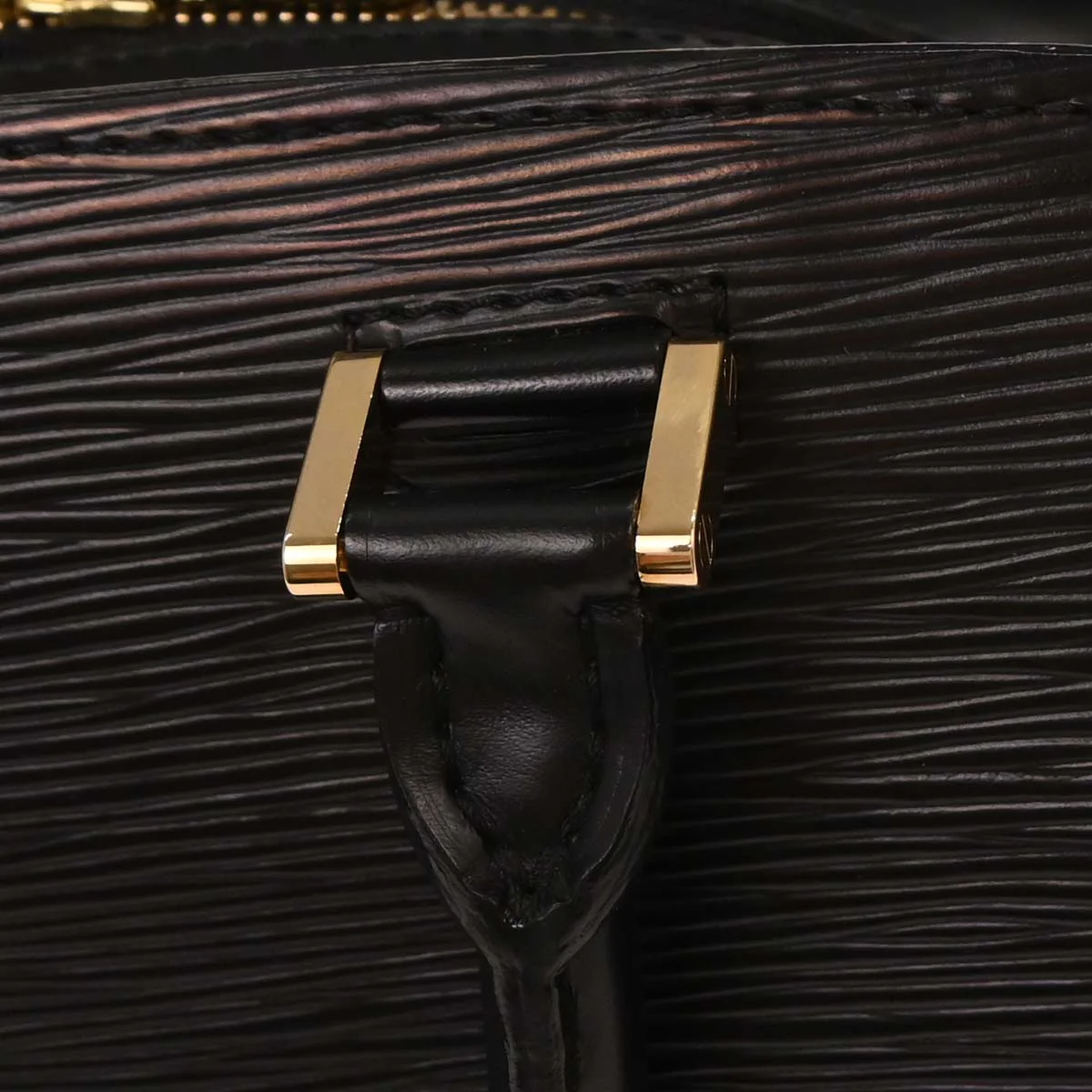Louis Vuitton Black Epi Pont Neuf Handbag M52052 - Image 6
