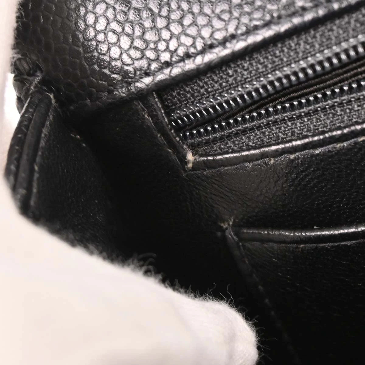 Chanel 1997-1999 Black Caviar Top Handle Handbag - Image 7