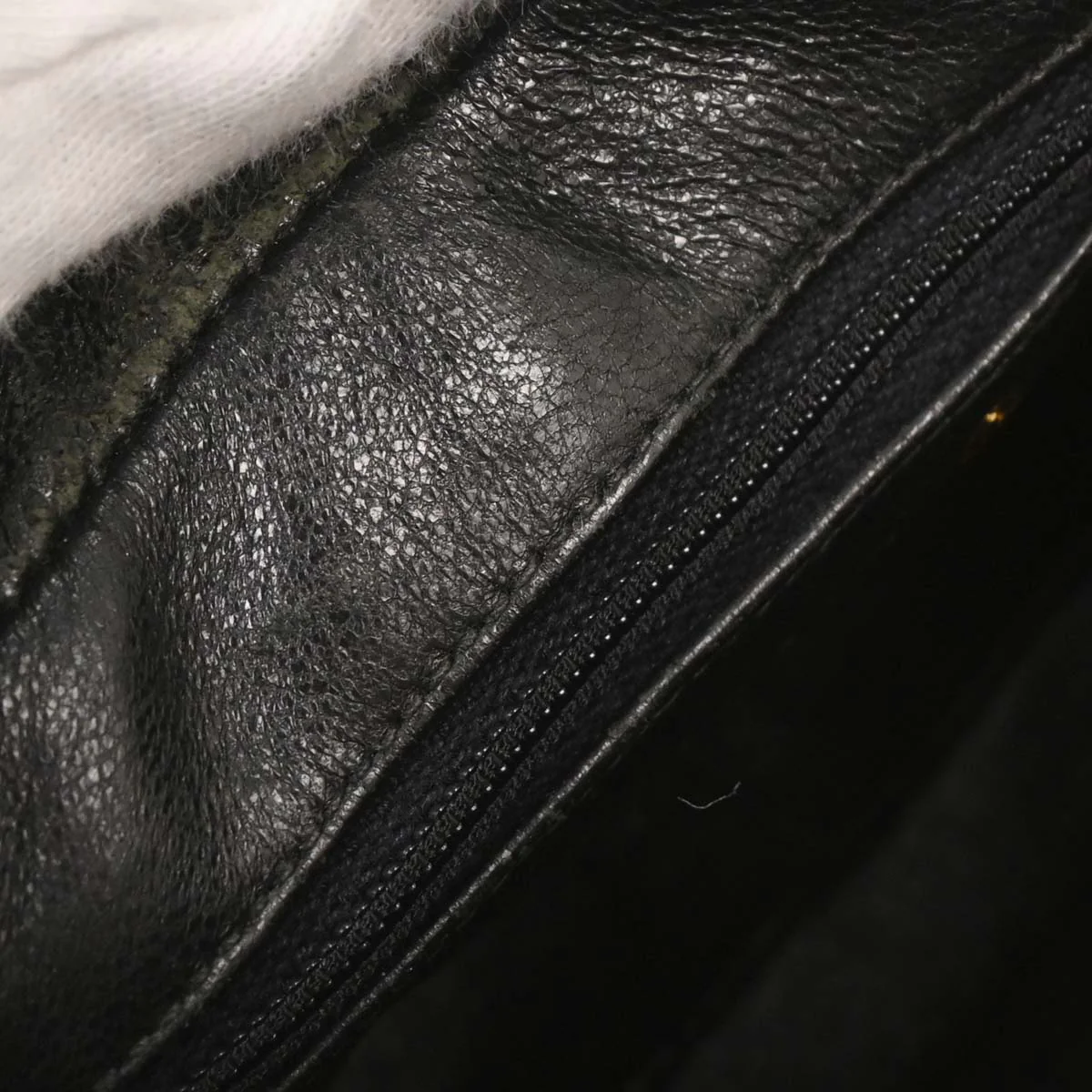 Chanel 1994-1996 Black Lambskin Camera Bag Mini - Image 8