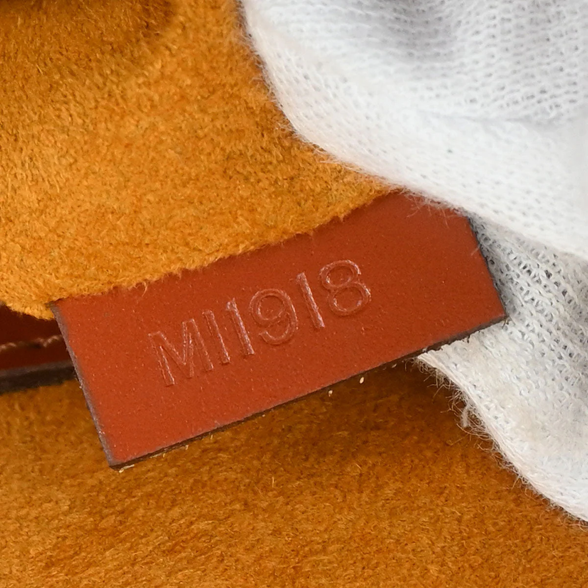 Louis Vuitton 1998 Brown Epi Alma Handbag M52143 - Image 10