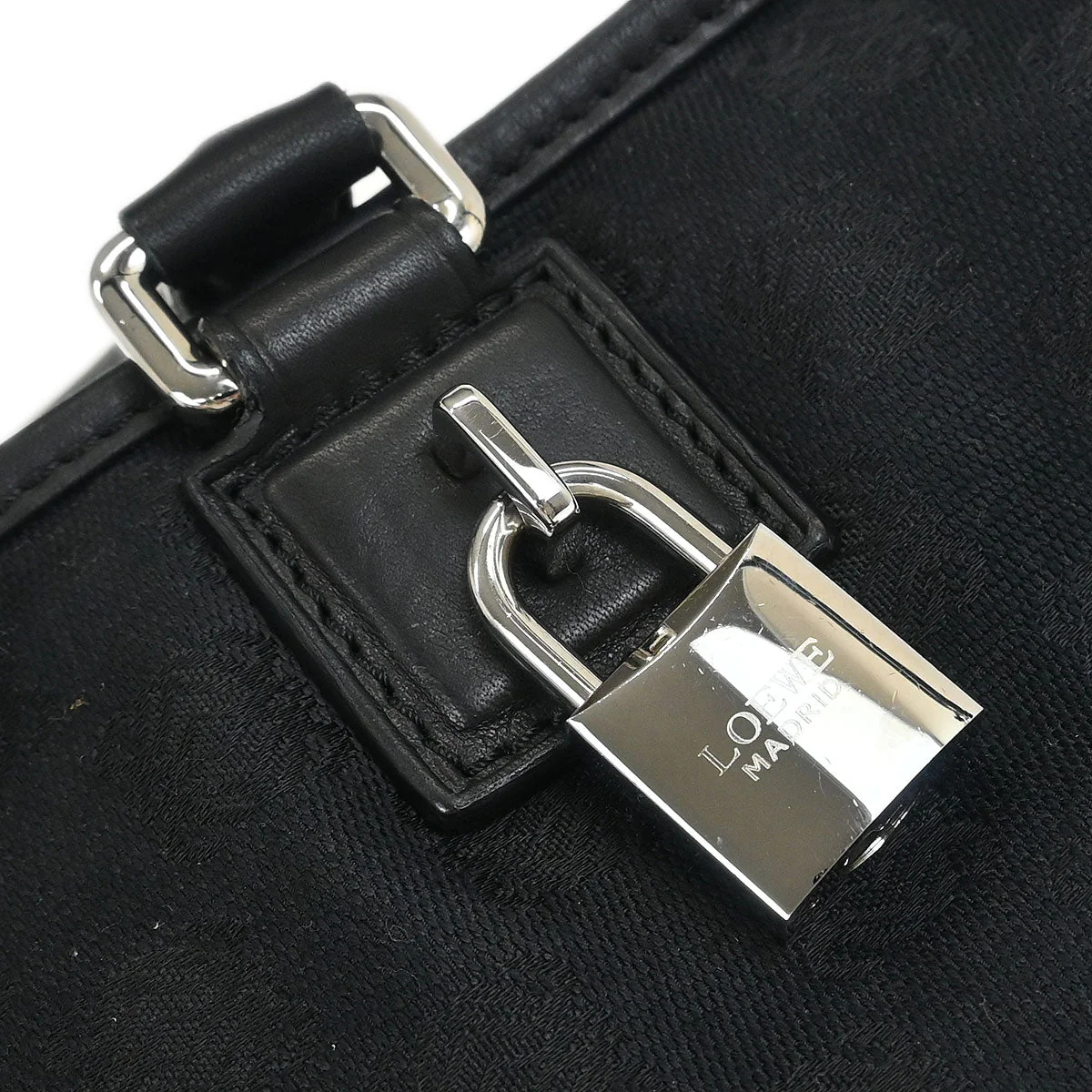 Loewe Black Amazona 36 Handbag - Image 4