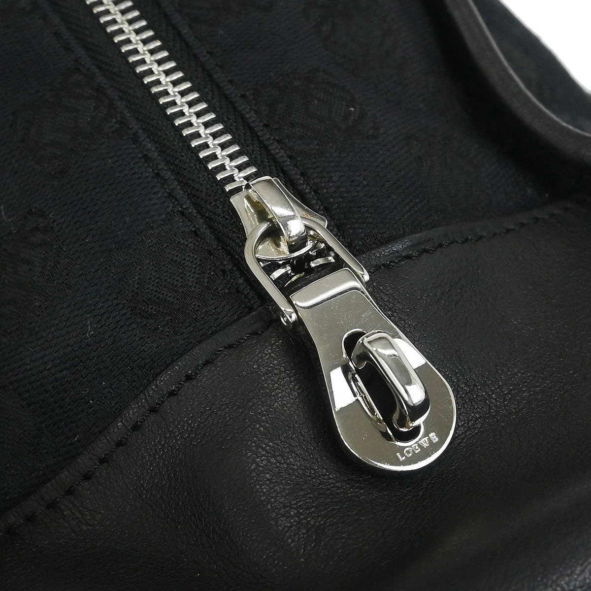 Loewe Black Amazona 36 Handbag - Image 7