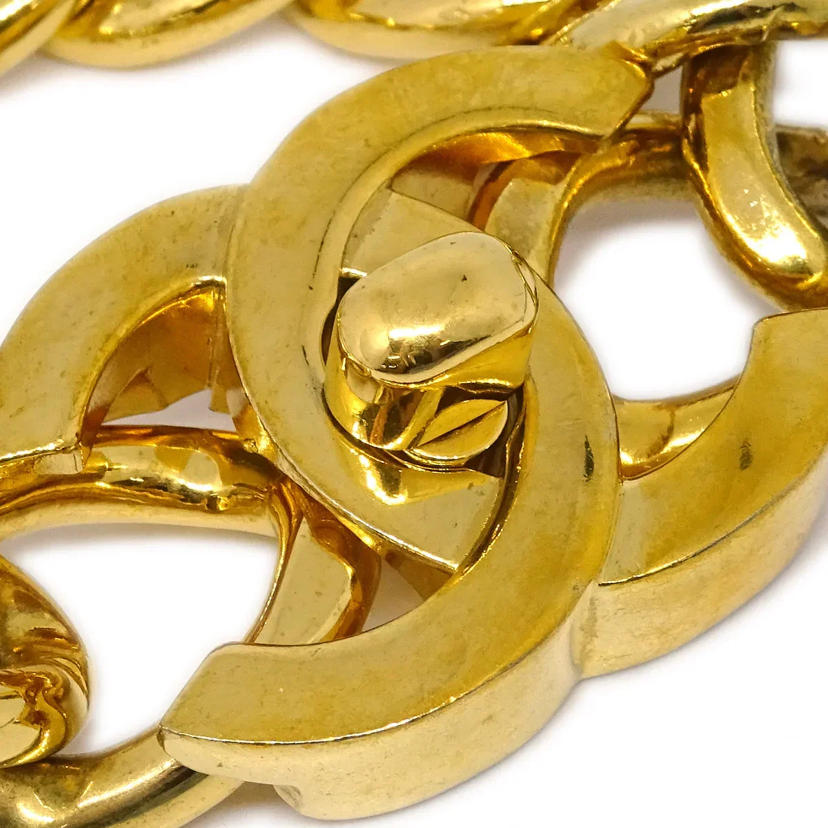 Chanel Turnlock Bracelet Gold 95A - Image 2