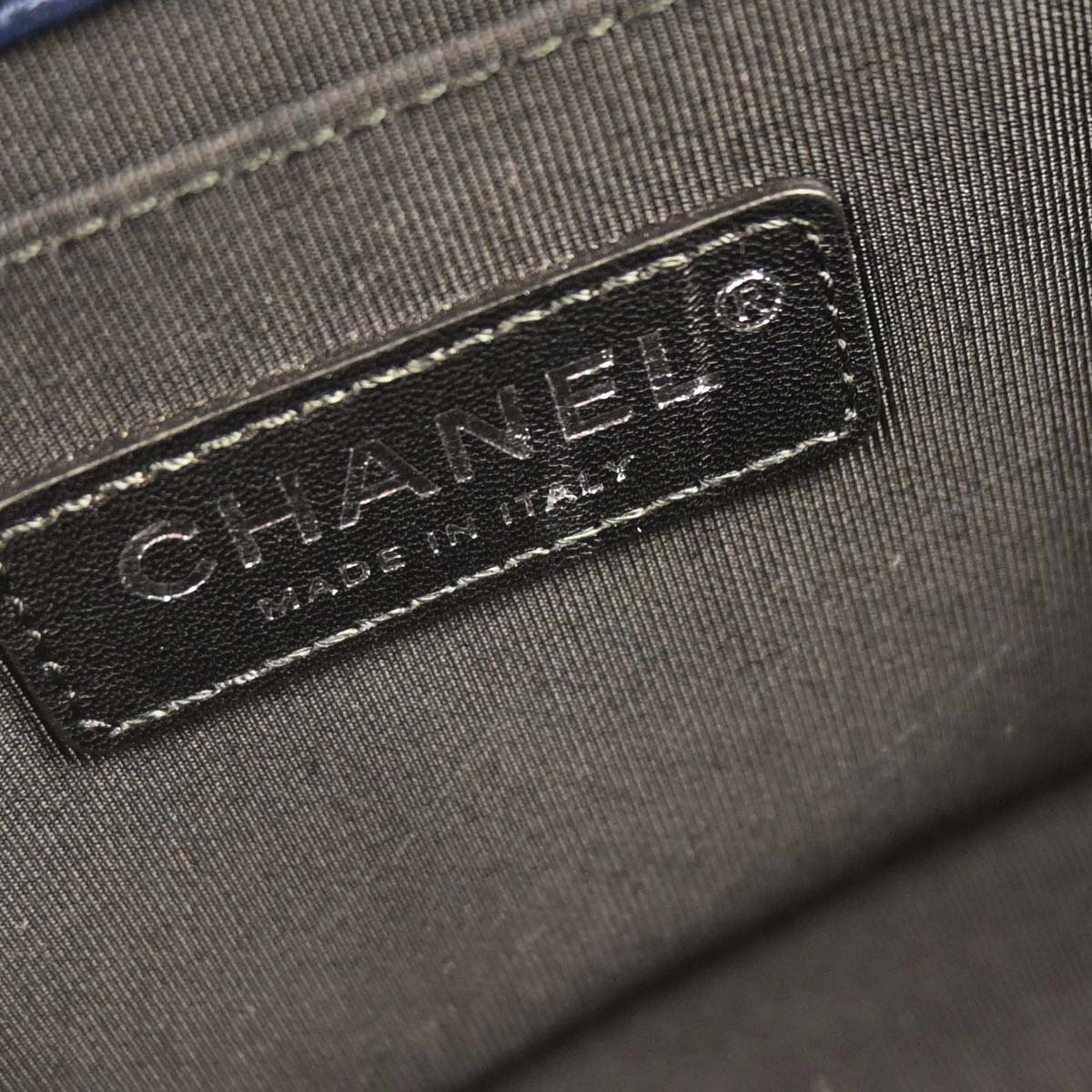 Boy Chanel 2017 Navy Black Lambskin Medium Shoulder Bag - Image 9