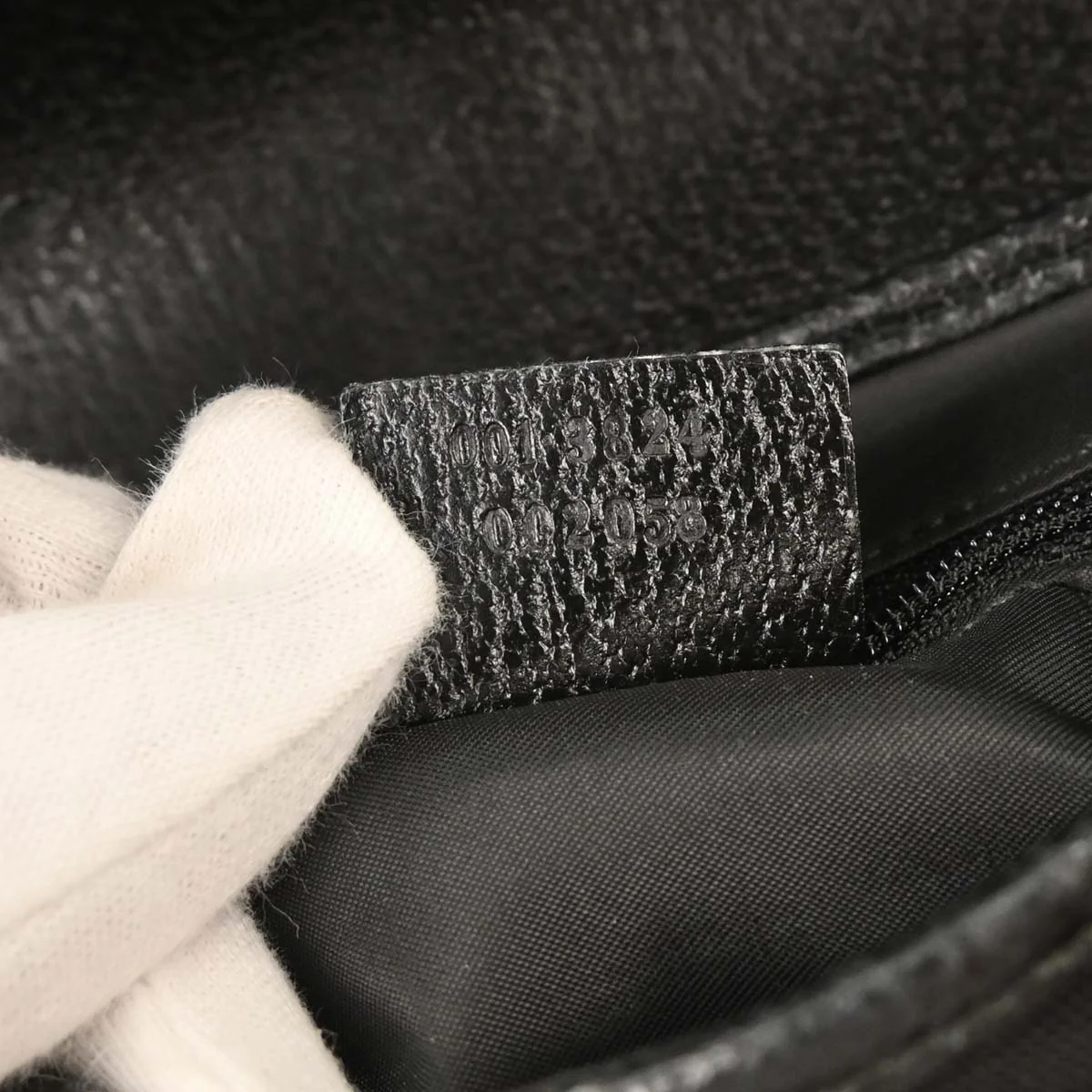 Gucci Black Nylon Handbag - Image 10