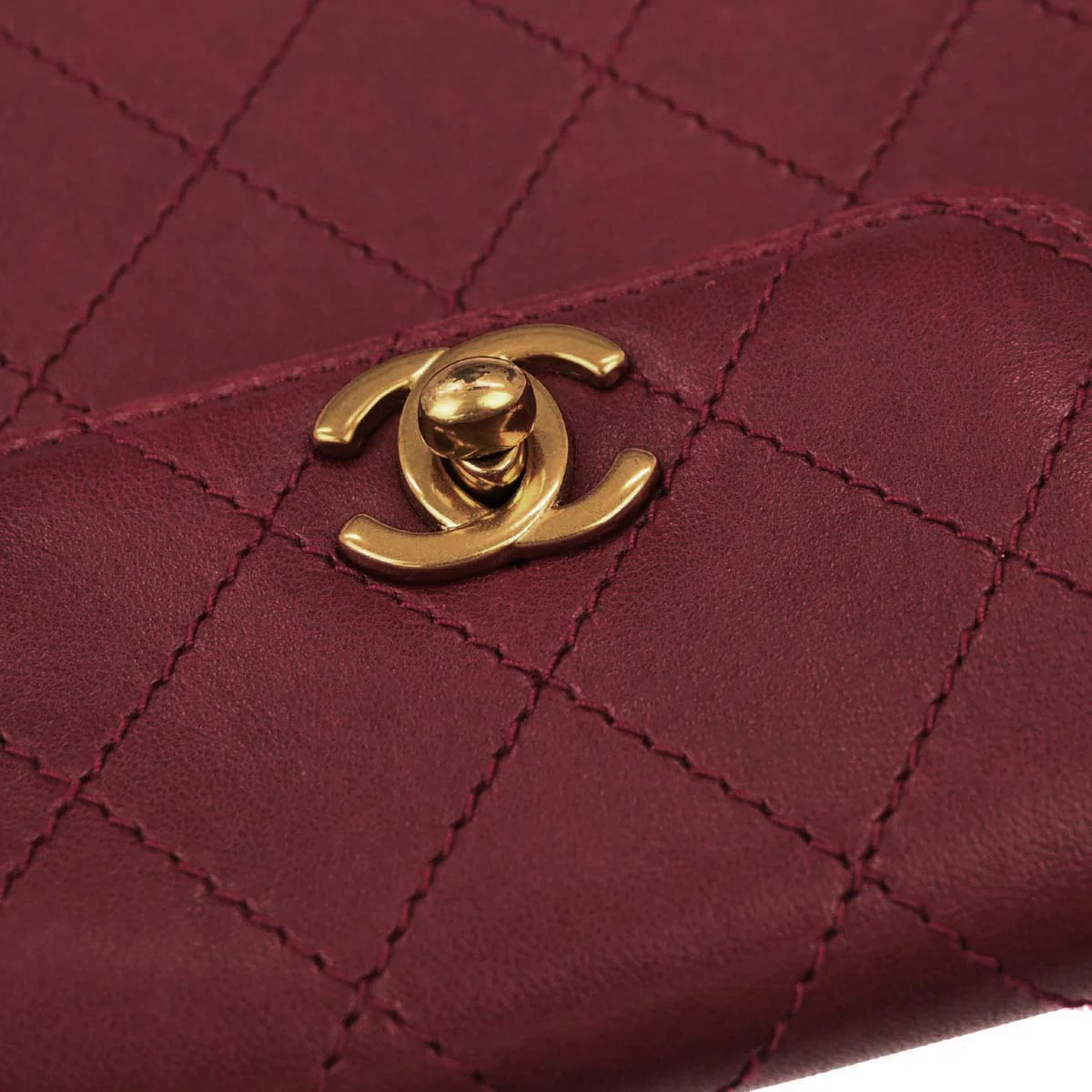 Chanel 1997-1999 Red Lambskin Handbag - Image 8