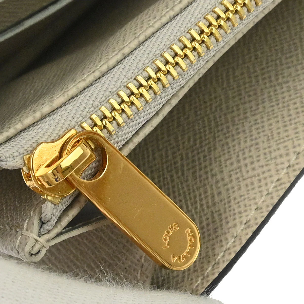 Louis Vuitton Monogram Dentelle Portefeuille Sarah Wallet M95390 - Image 7