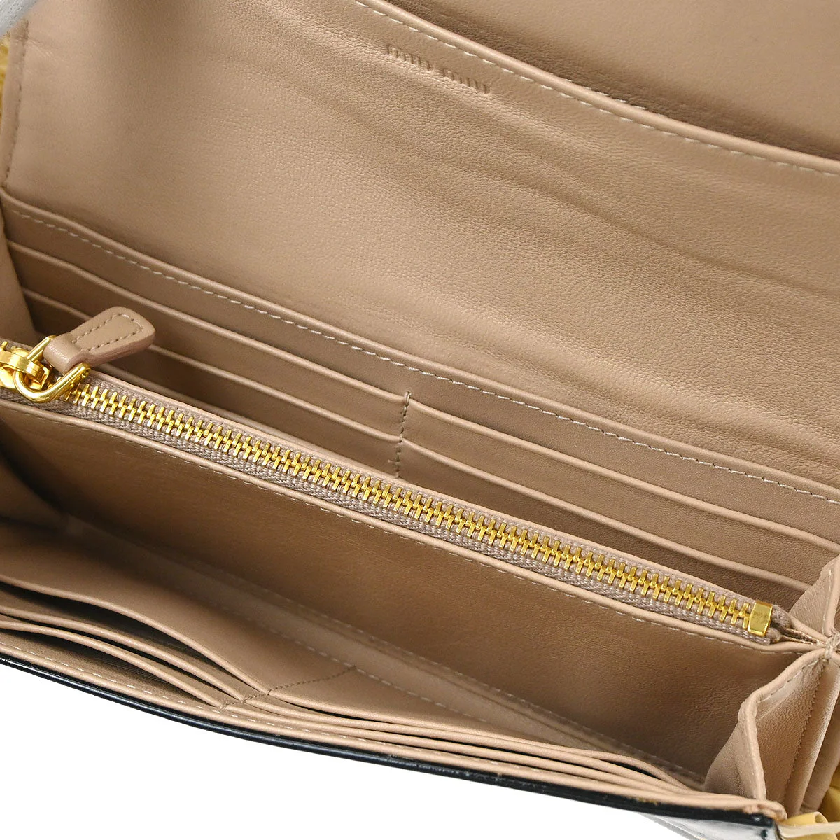 Miu Miu Black Patent Leather Wallet - Image 11