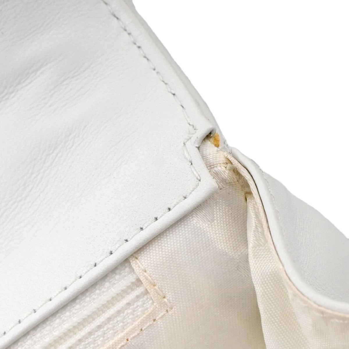 Chanel White Lambskin Top Handle Handbag - Image 22
