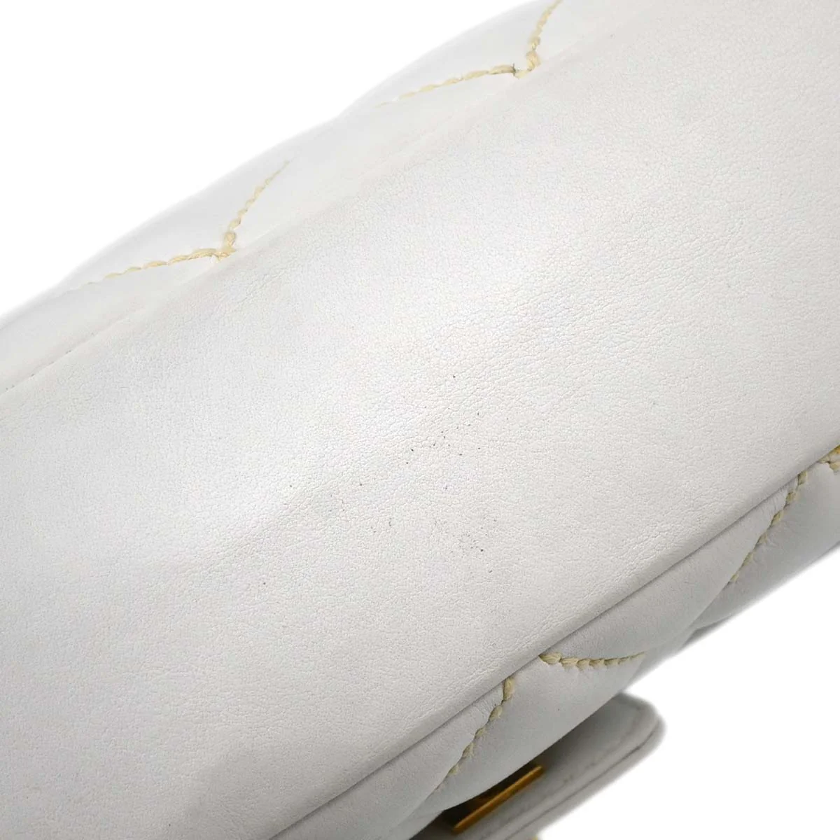 Chanel White Lambskin Top Handle Handbag - Image 3