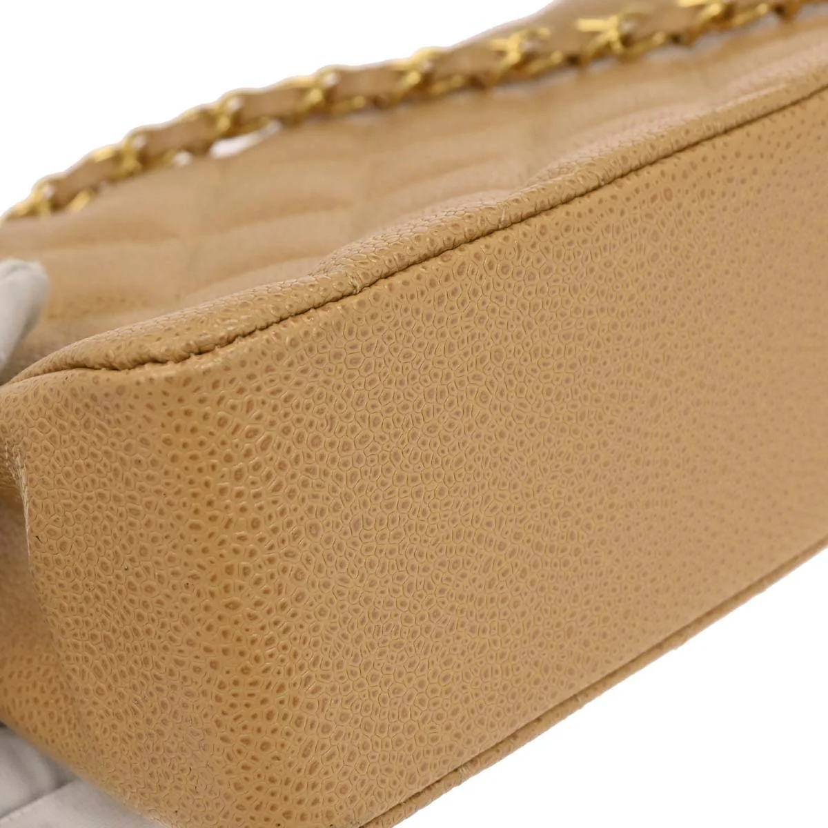 Chanel 1994-1996 Beige Caviar Medium Diana Shoulder Bag - Image 3