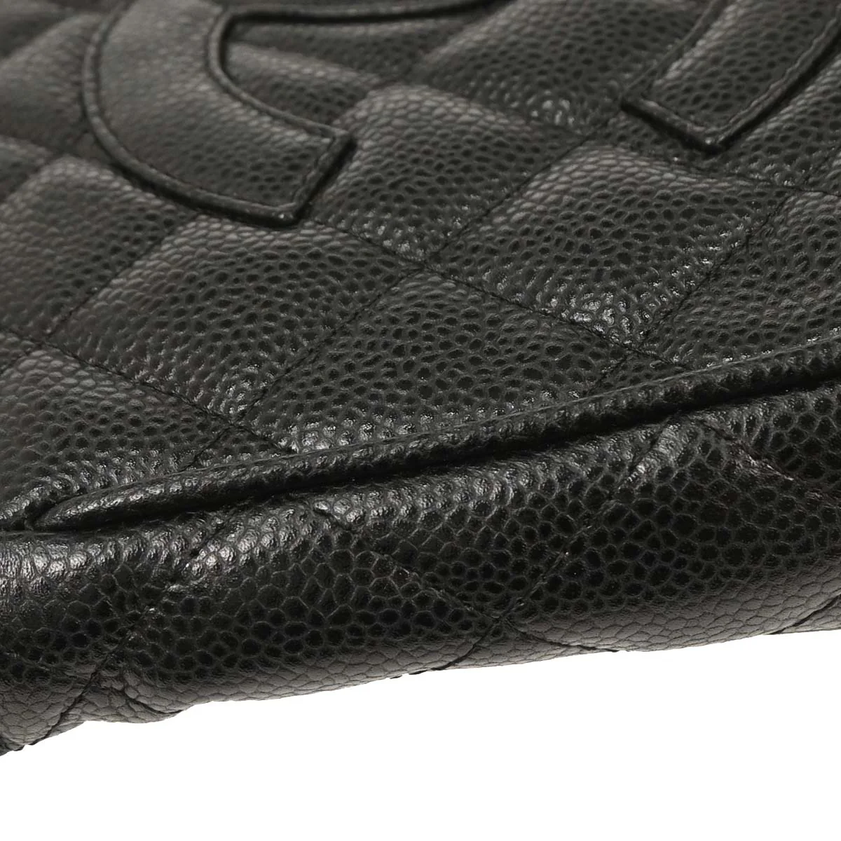 Chanel 2003-2004 Black Caviar Chain Handbag - Image 7
