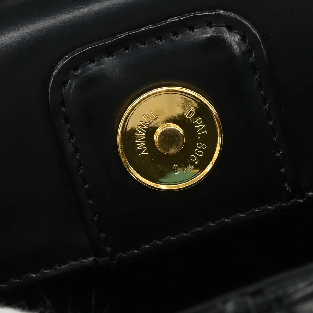 Yves Saint Laurent Black Handbag - Image 7