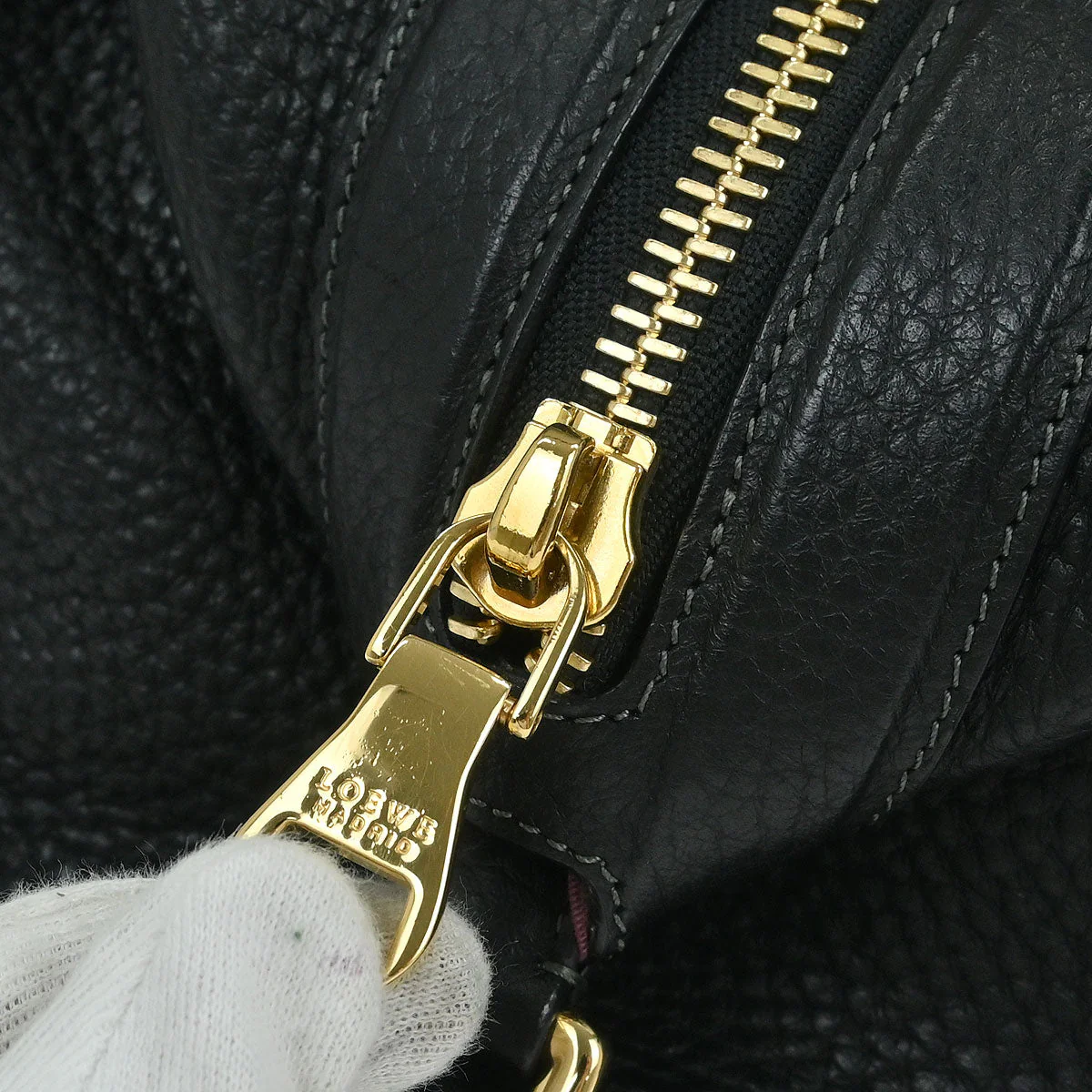 Loewe * 2011 Black Leather Ostrich May 36 2way Shoulder Handbag - Image 6