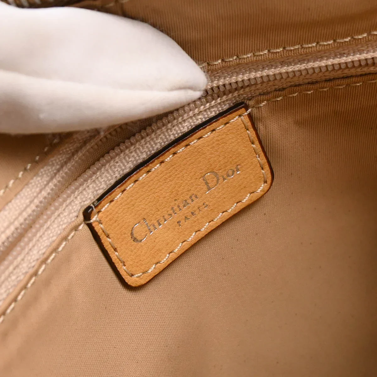 Christian Dior 2003 Beige Trotter Handbag - Image 9