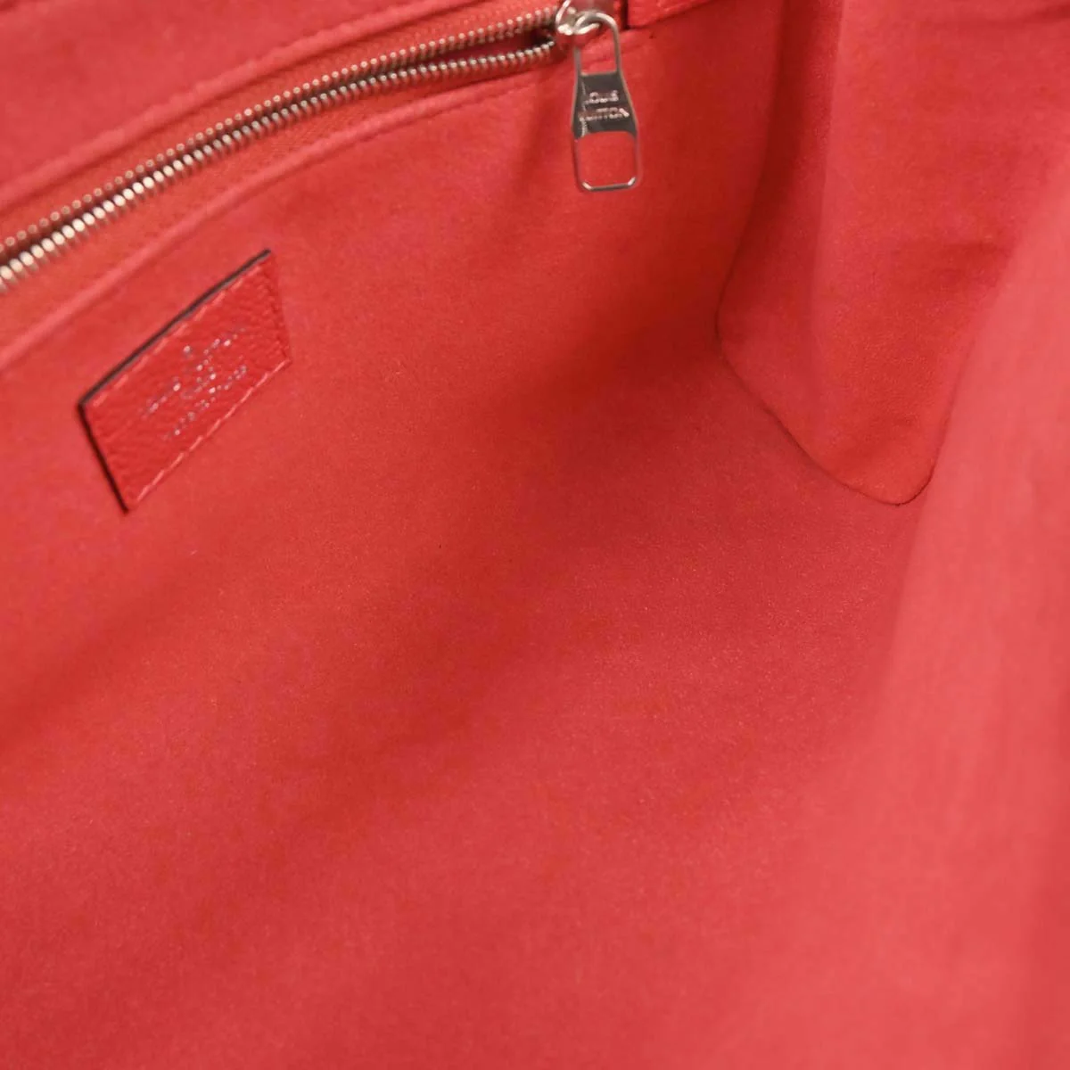 Louis Vuitton 2016 Pink Empreinte Saint Germain PM Crossbody M41763 - Image 8