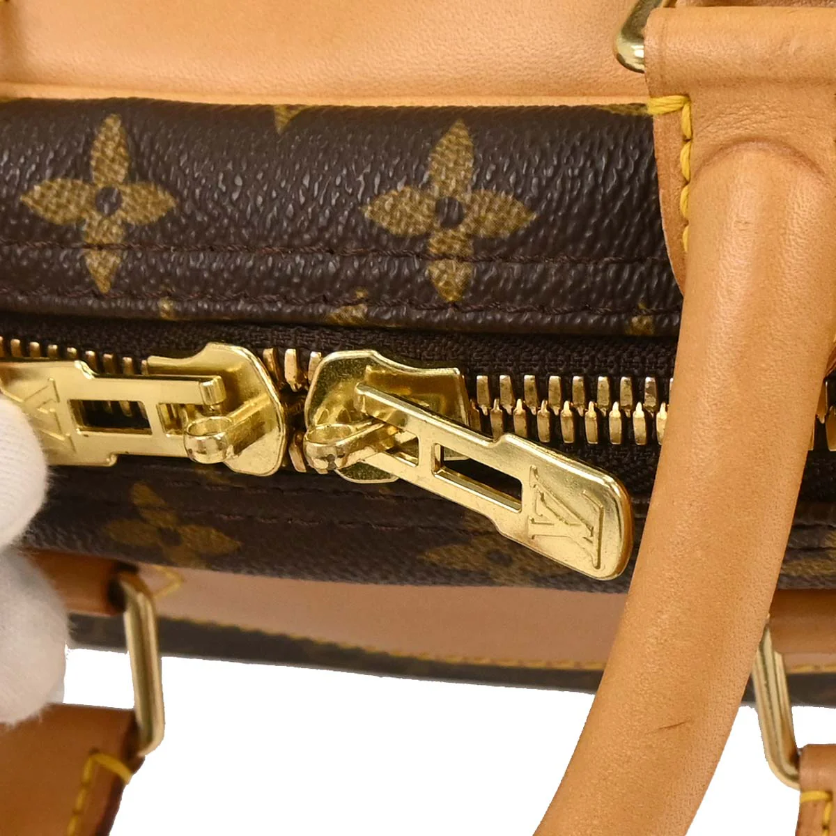 Louis Vuitton 1999 Monogram Evasion Travel Bag M41443 - Image 3