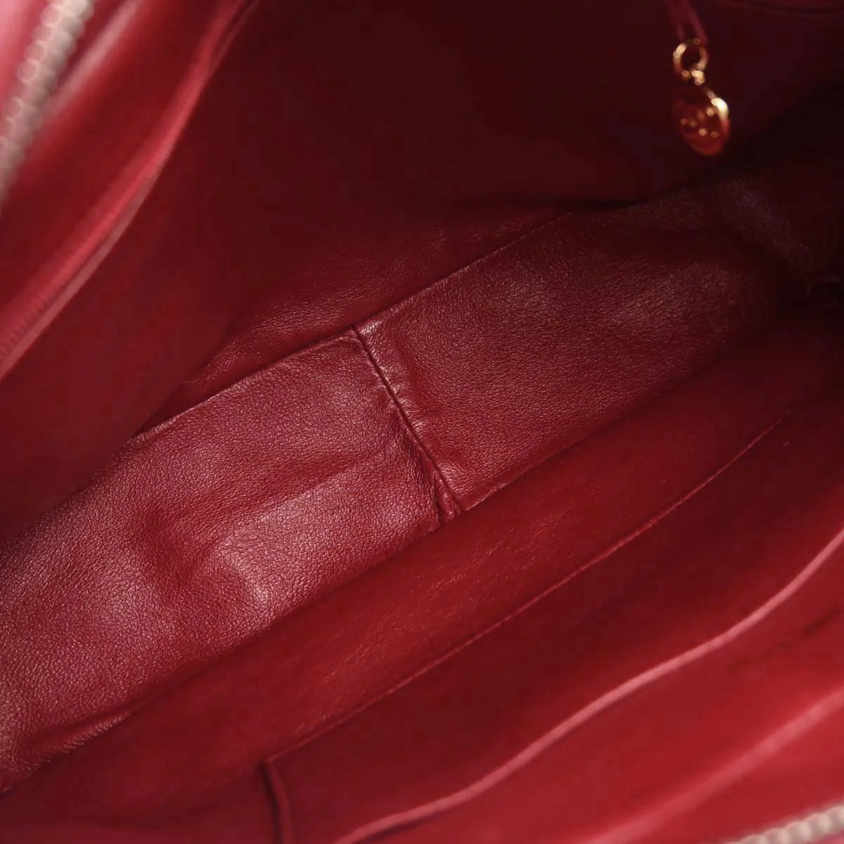 Chanel 1994-1996 Red Lambskin Shoulder Bag - Image 9