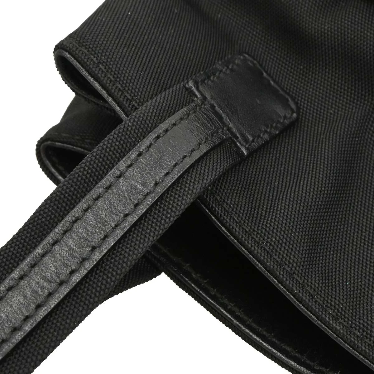 Gucci Black Nylon Tote Handbag - Image 6