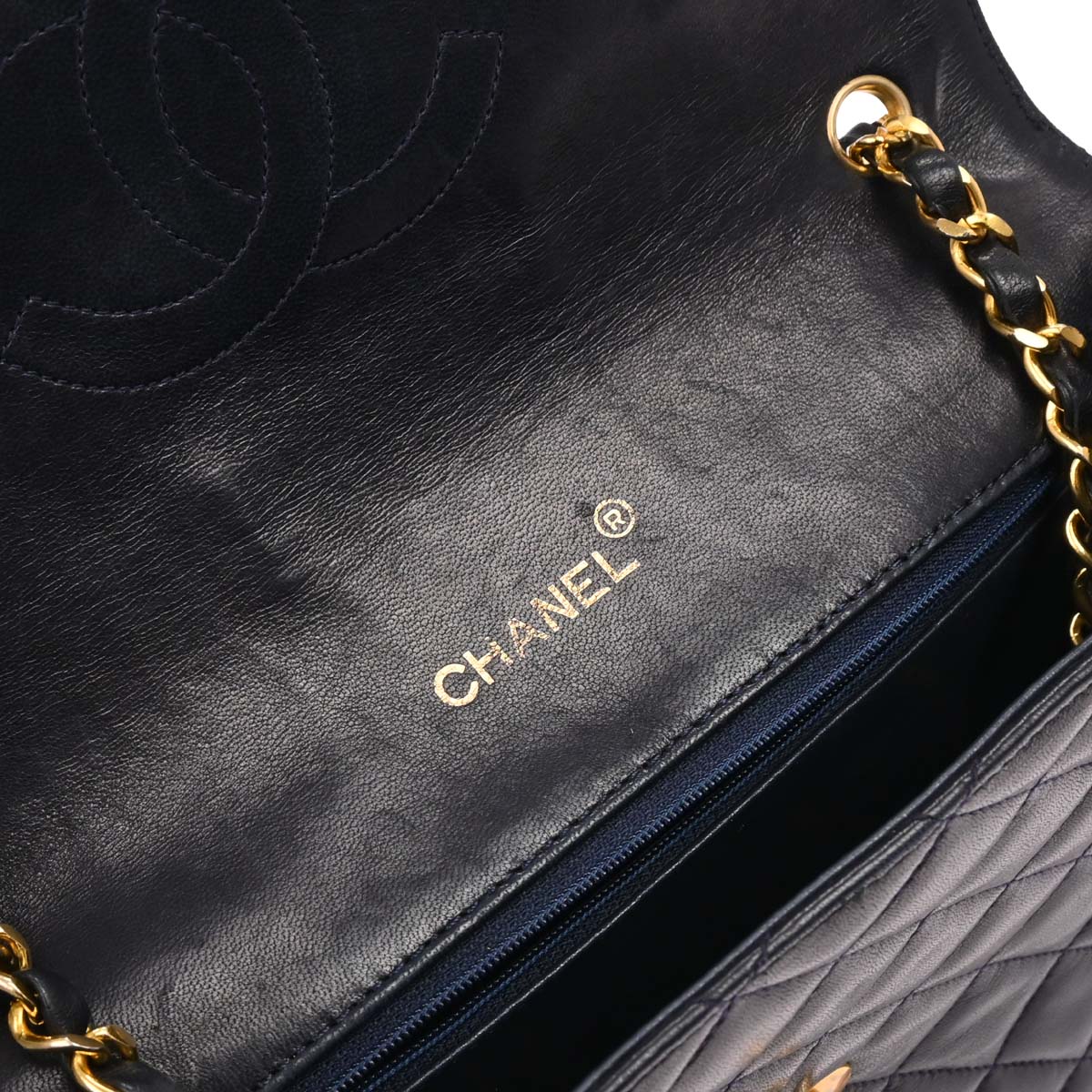 Chanel 1986-1988 Navy Lambskin Shoulder Bag - Image 6