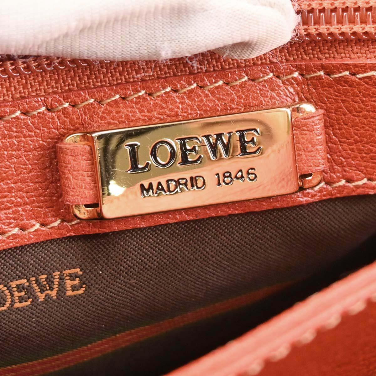 Loewe Vermilion Red Leather Shoulder Bag - Image 9