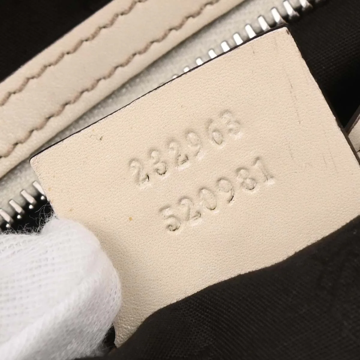 Gucci Beige White GG Tote Bag - Image 10