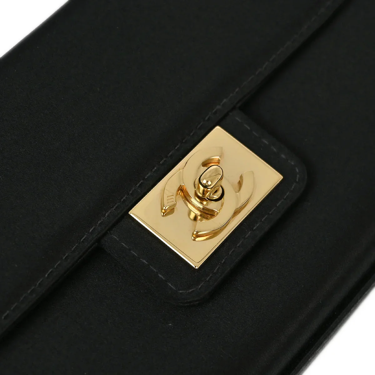 Chanel * 2001-2003 Black Satin Chain Shoulder Bag - Image 3
